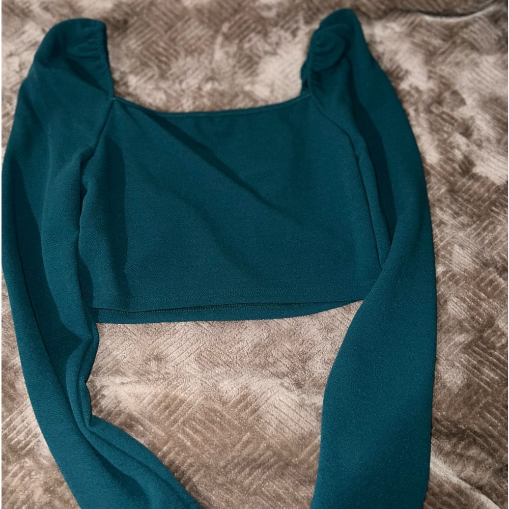 Teal blue off the shoulder crop top - Picture 3 of 3